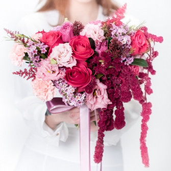 Букет из красных амарантусов