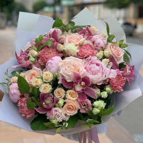 Купить цветы маме 